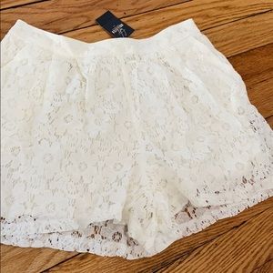 Brand new hollister white lace shorts